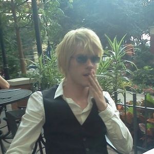 Meet your Posher, Justin